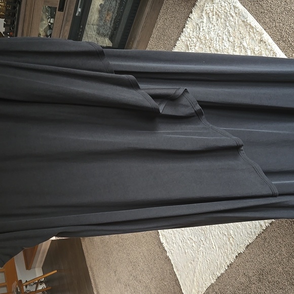 Lisa Rinna Black Sleeveless Maxi Dress    ✨️NEW✨️    ✨️  SIZE XL - Picture 2 of 9